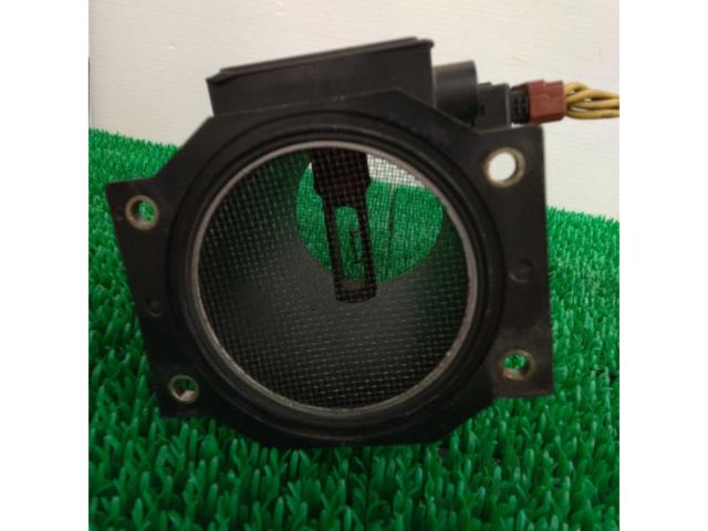 Nissan
Z32 genuine air flow sensor