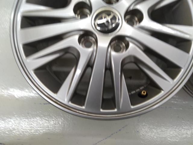 Toyota genuine parts
80 series Noah / Voxy
Original wheel