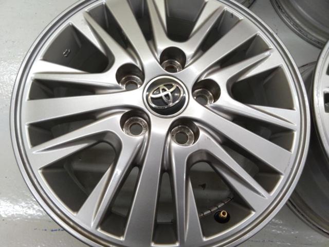 Toyota genuine parts
80 series Noah / Voxy
Original wheel