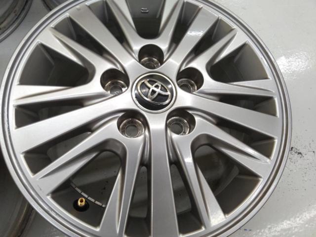 Toyota genuine parts
80 series Noah / Voxy
Original wheel