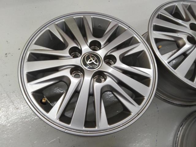 Toyota genuine parts
80 series Noah / Voxy
Original wheel