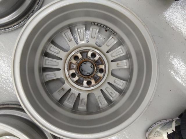 Toyota genuine parts
80 series Noah / Voxy
Original wheel