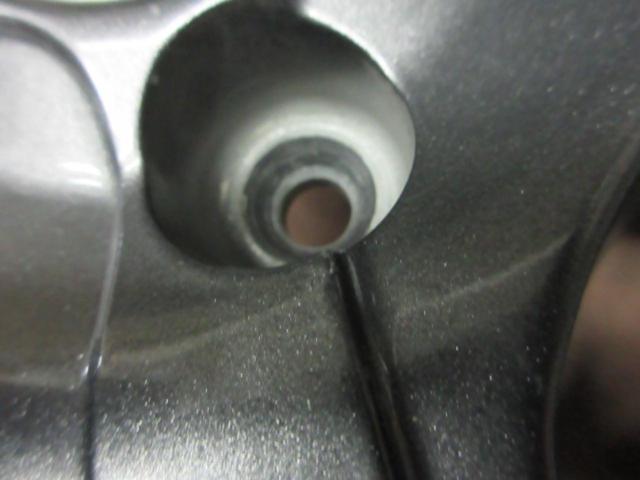 Unknown Manufacturer
5-spoke wheel
(Z10086)