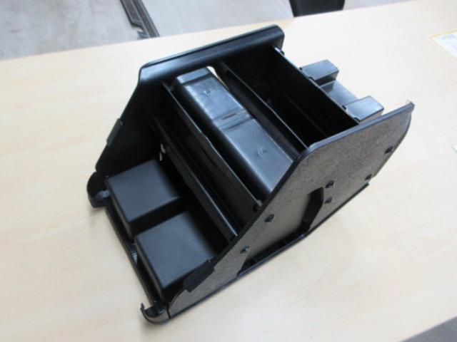 CARMATE カーボン調コンソールBOX (Z10132)