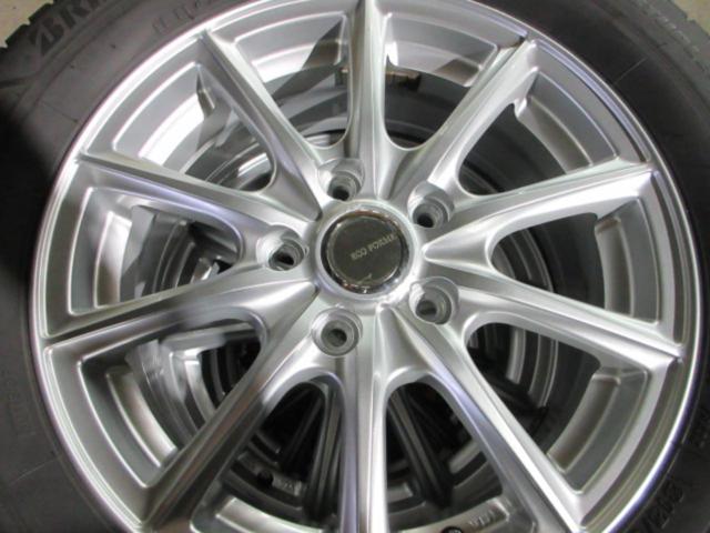 BRIDGESTONE ECO FORME SE-15 + BRIDGESTONE BLIZZAK VRX3 (Z10122)