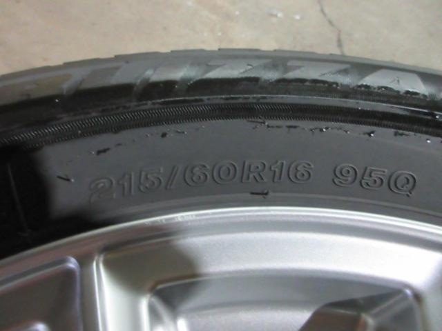 BRIDGESTONE ECO FORME SE-15 + BRIDGESTONE BLIZZAK VRX3 (Z10122)