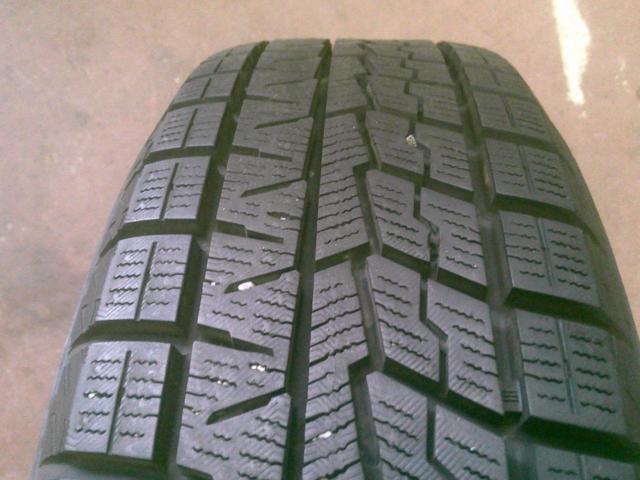 DUNLOP
MACBES
MB8+YOKOHAMA
iceGUARD
iG70
(Z10049)