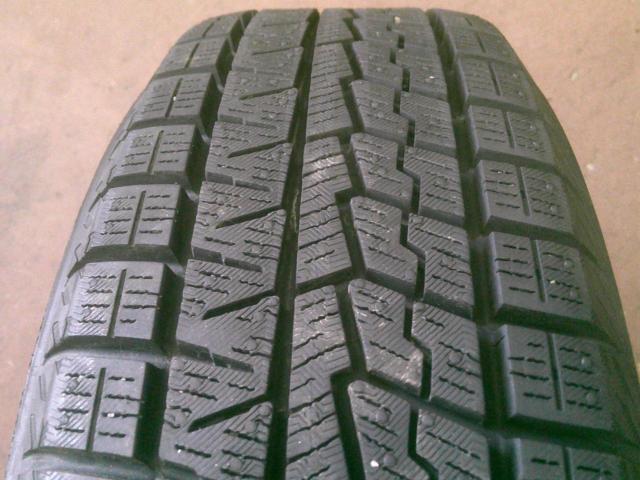 DUNLOP
MACBES
MB8+YOKOHAMA
iceGUARD
iG70
(Z10049)