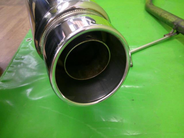 WirusWin
Compact muffler
Popper type
[Hiace 200]