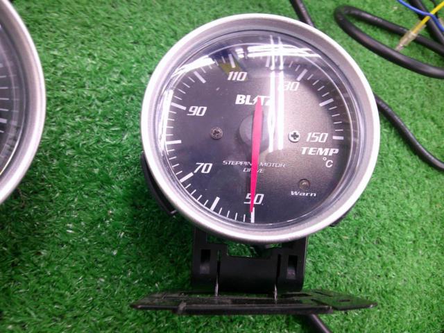 BLITZ
Tachometer/Thermometer