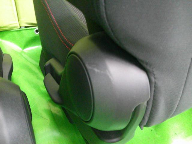 SUZUKI
ZC33S Sport original seats
Right and left