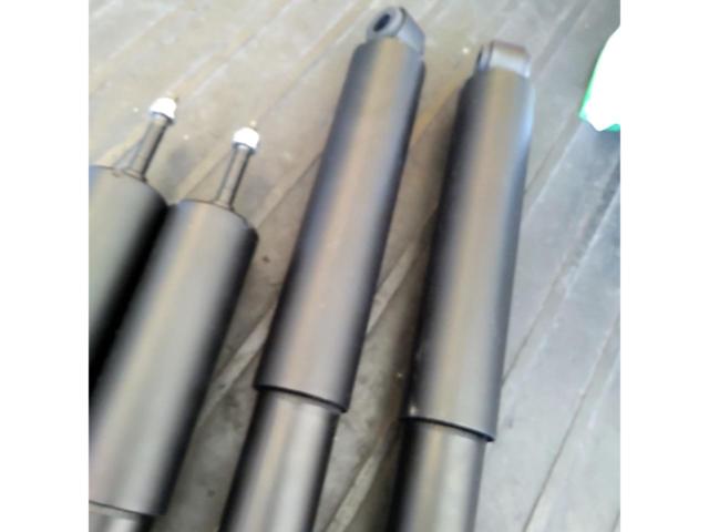 Toyota
Hiace 200
S-GL
4WD/Narrow Body
Genuine
Shock absorber
1 cars