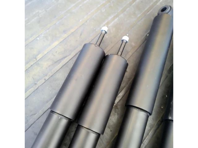 Toyota
Hiace 200
S-GL
4WD/Narrow Body
Genuine
Shock absorber
1 cars