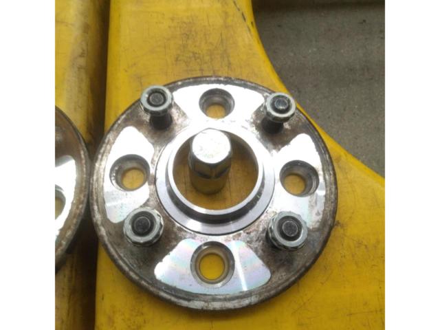 kics
Wide tread with spacer hub ring
11mm