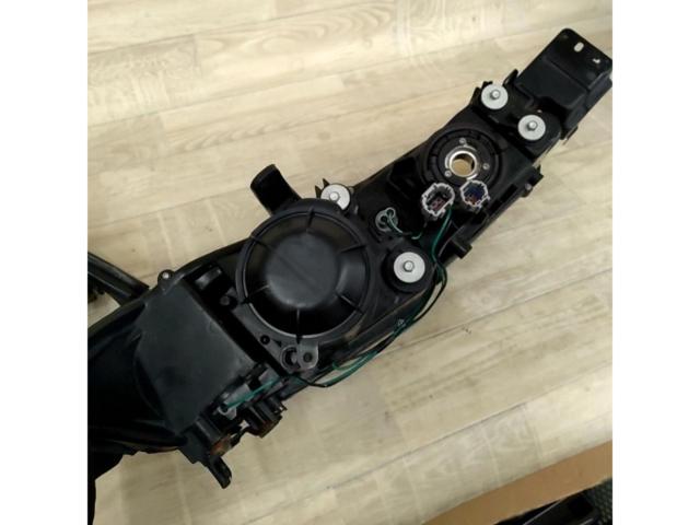 D-MAX
Inner Black
Crystal Head Light
Right and left
S15
Sylvia
For halogen car