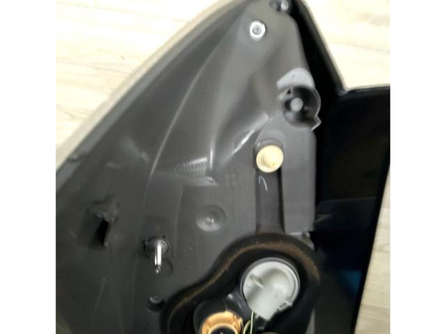 Toyota
30 series
Prius previous term
Genuine
Cold weather model
Tail lens
Right and left