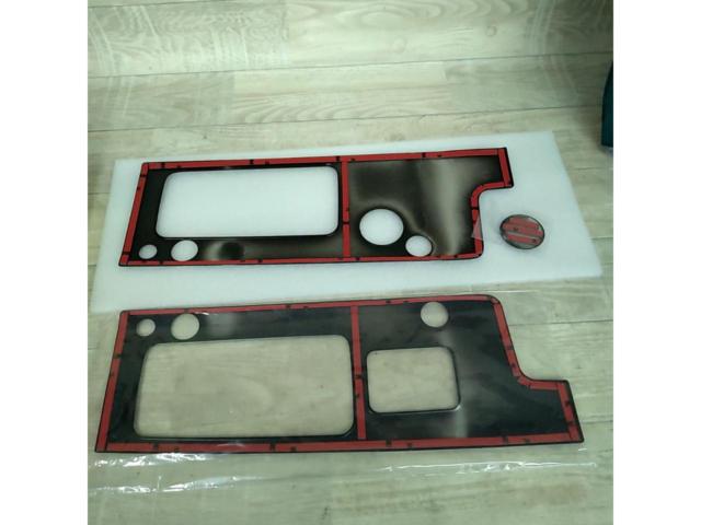 Tail lamp garnish
Black grain
S500 / S510
Hijet