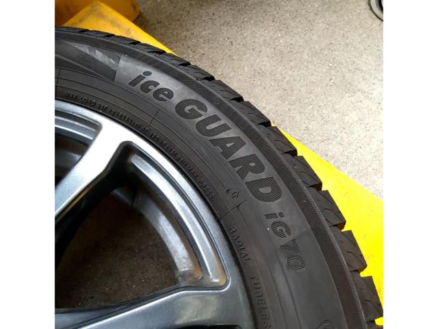 AUTOBACS
LEBEN
10-spoke wheel
+
YOKOHAMA
iceGUARD
iG70