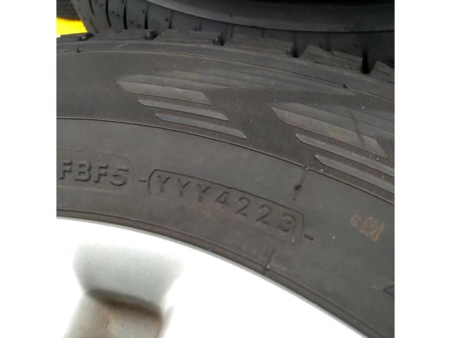 Nissan genuine T32 X-Trail genuine wheels + YOKOHAMA
iceGUARD
G075