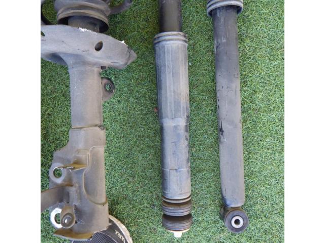 Honda original (HONDA)
Insight / ZE2
Genuine suspension kit