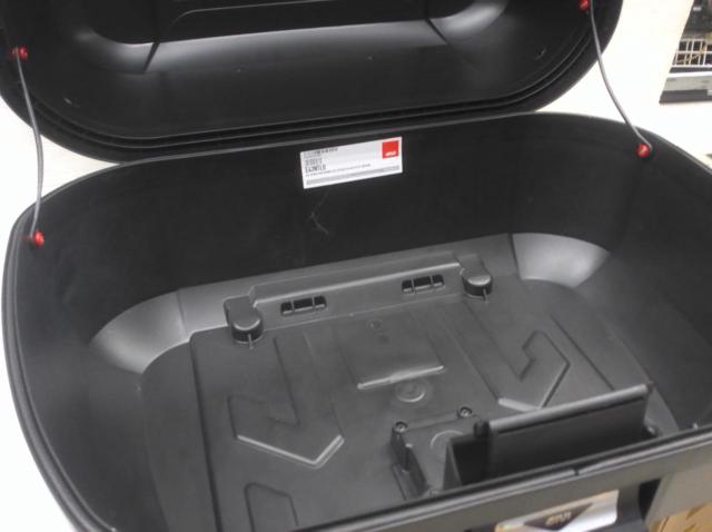 GIVI E43NTLD トップケース 43L Z10064
