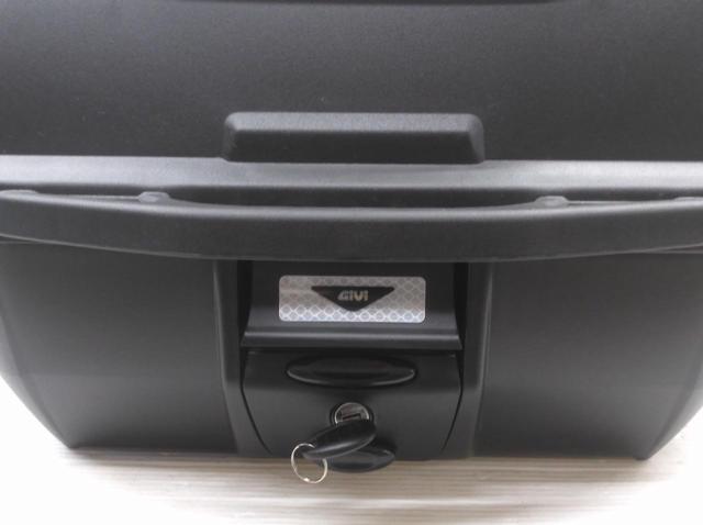 GIVI E43NTLD トップケース 43L Z10064