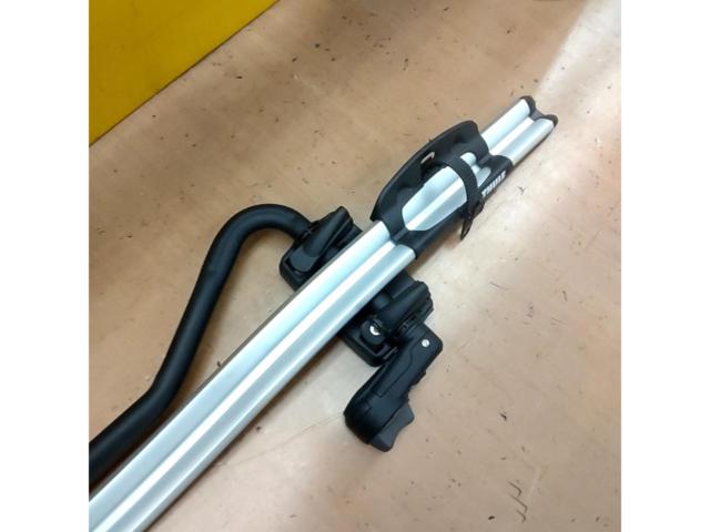 THULE サイクルキャリア 1台用(エアロバー用)