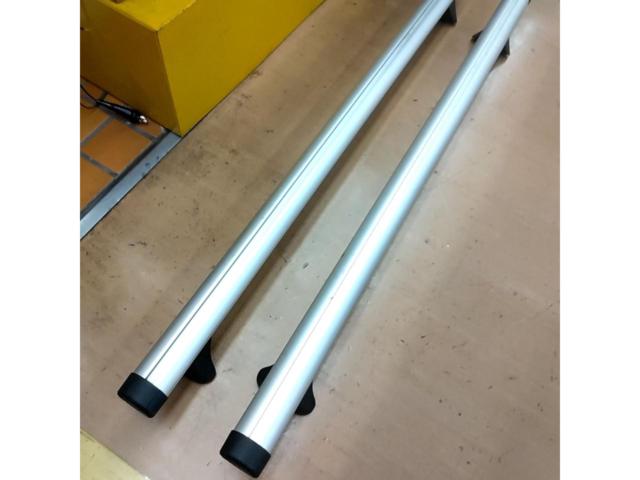 THULE ルーフキャリア スバル純正オプション品 ※レガシィ/BP5