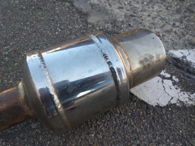 Unknown Manufacturer
Bullet-shaped stainless steel muffler