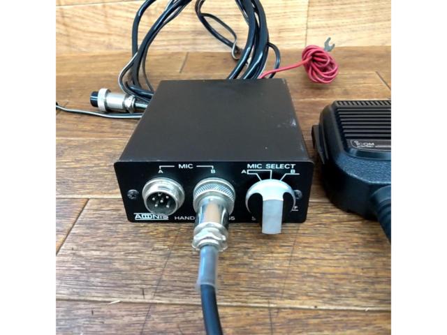 ADONIS
TM-55
Handset
Selector + ICOM
HM-12
Handheld microphone