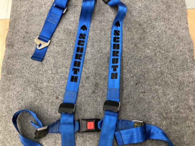 SCHROTH 4-point seat belt