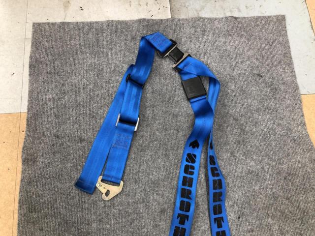 SCHROTH 4-point seat belt