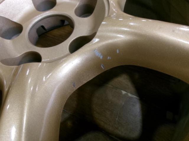 Wheels only (Nissan genuine parts)
Skyline / ER34 genuine
4 pieces set