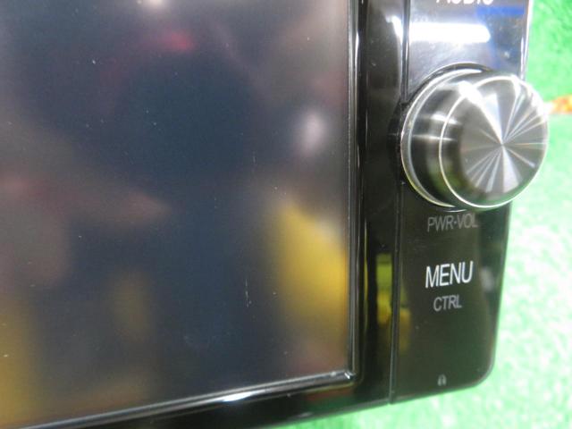 TOYOTA
NSZT-W66T
