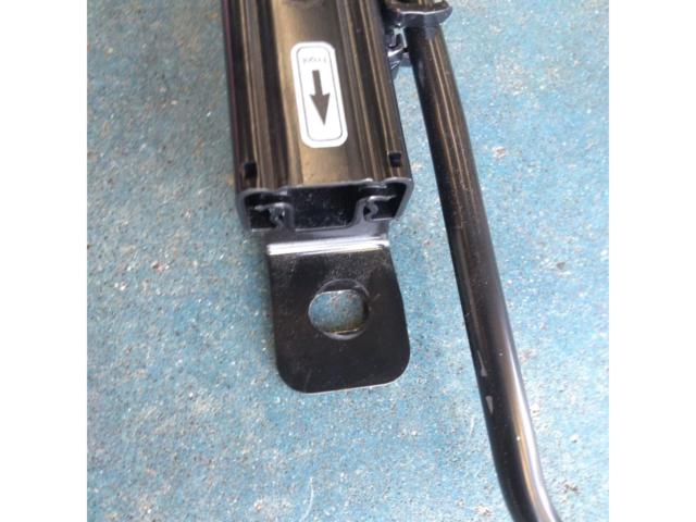 RECARO
[2080.025.2]
Seat rail
Driver's seat (right side)