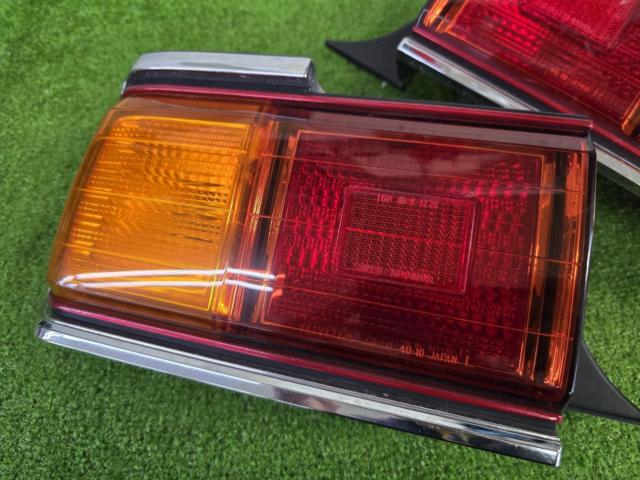 TOYOTA純正 テールレンズ
