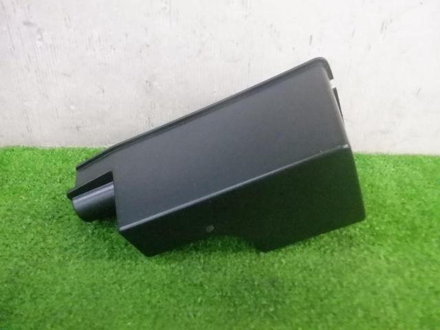 Unknown Manufacturer
Accessory case