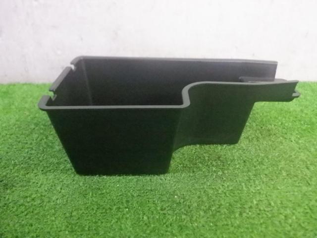 Unknown Manufacturer
Accessory case