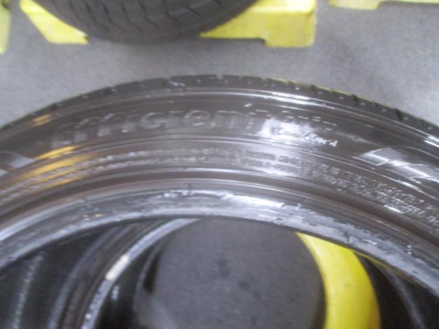 GOODYEAR
EfficientGrip
comfort
245 / 40R17
Two