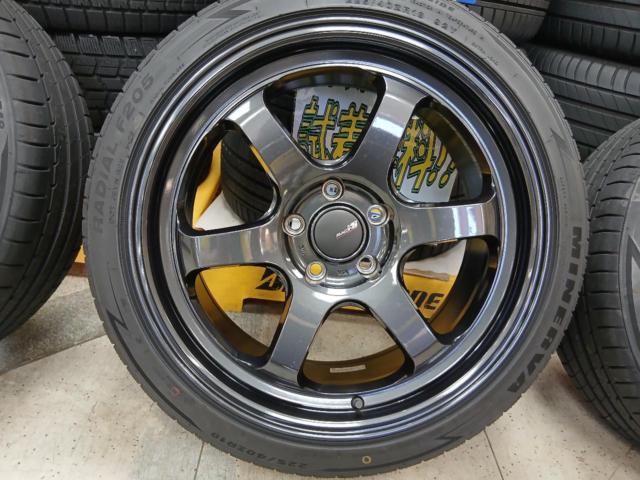 MID
RACING
R06
+
MINERVA
RADIAL
F205