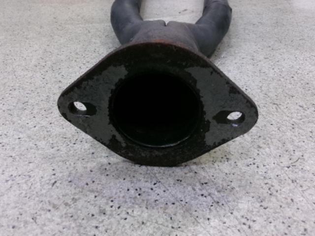 Unknown Manufacturer
Straight center pipe