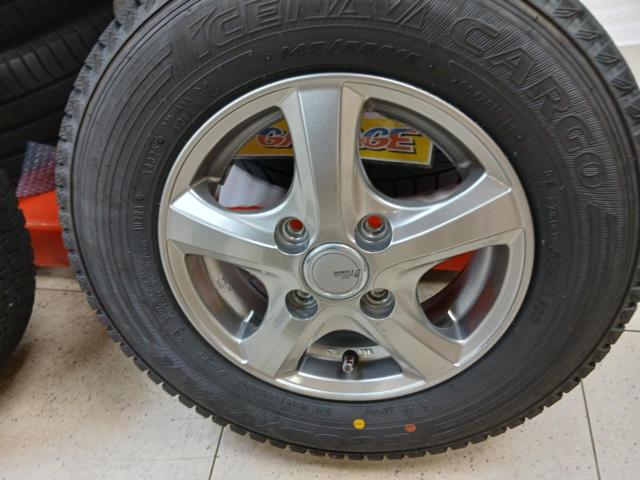 TOPY SIBILLA NEXT SF-5 + GOODYEAR ICE NAVI CARGO