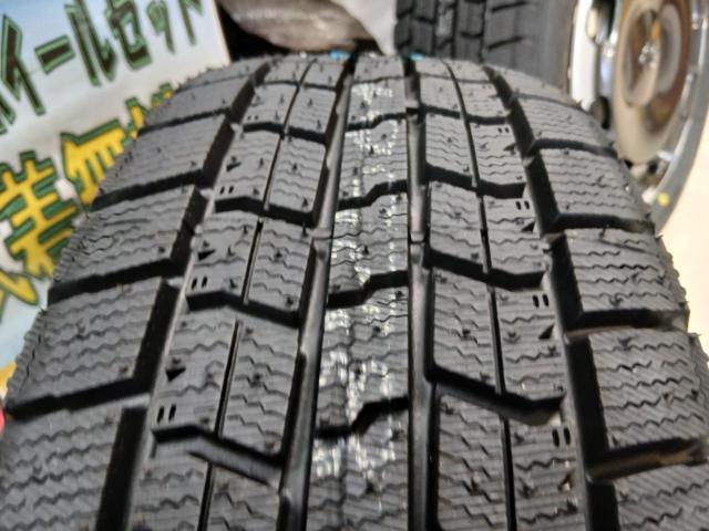 トヨタ純正 10系 シエンタ Zグレード純正スチール + GOODYEAR ICE NAVI 7