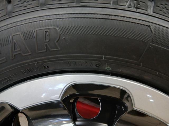 トヨタ純正 10系 シエンタ Zグレード純正スチール + GOODYEAR ICE NAVI 7