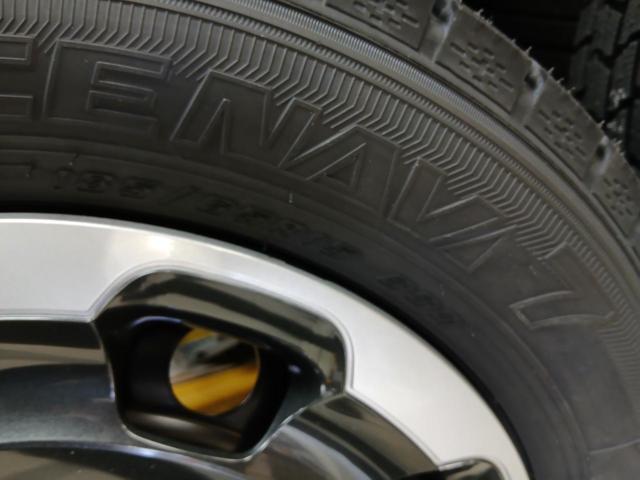 トヨタ純正 10系 シエンタ Zグレード純正スチール + GOODYEAR ICE NAVI 7