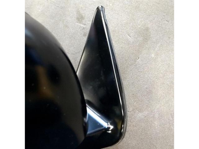 Toyota
YN80 series Hilux
Track genuine
Door mirrors (for mini trucks)