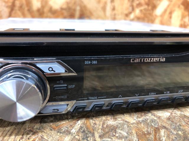 carrozzeria
DEH-380
1DINCD tuner