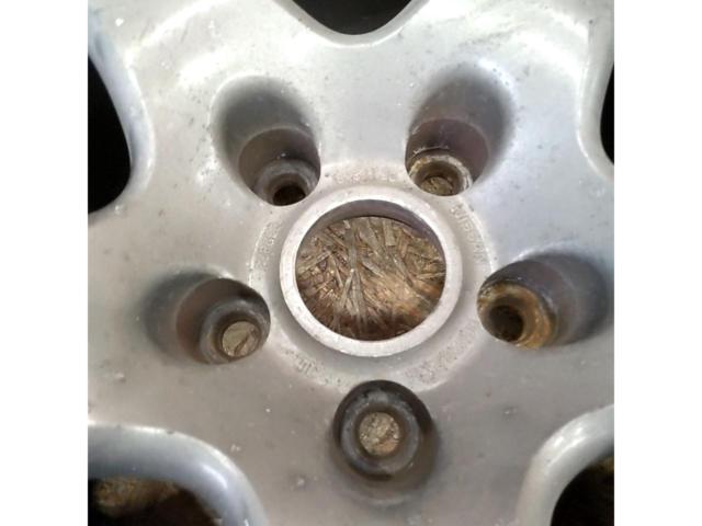 Nissan
BNR32
Skyline GT-R
Original wheel