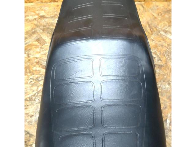 純正形状シート【GN125Hにて使用】