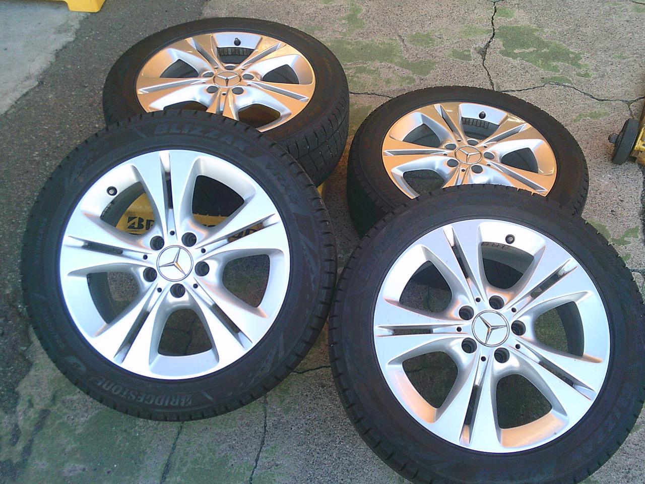 BRIDGESTONE BLIZZAK
VRX3
+
Genuine imported car parts
Mercedes Benz
C Class
W205
Original wheel